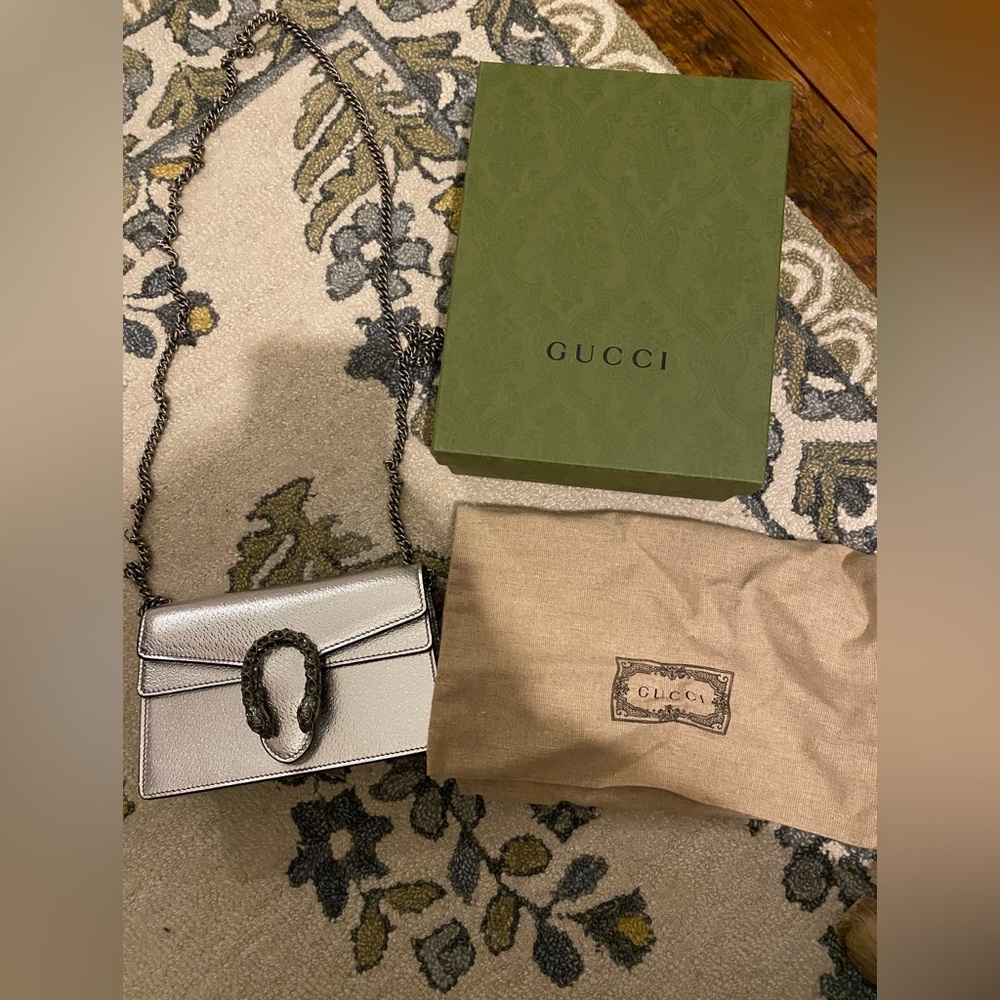 Gucci Dionysus mini metallic leather shoulder bag